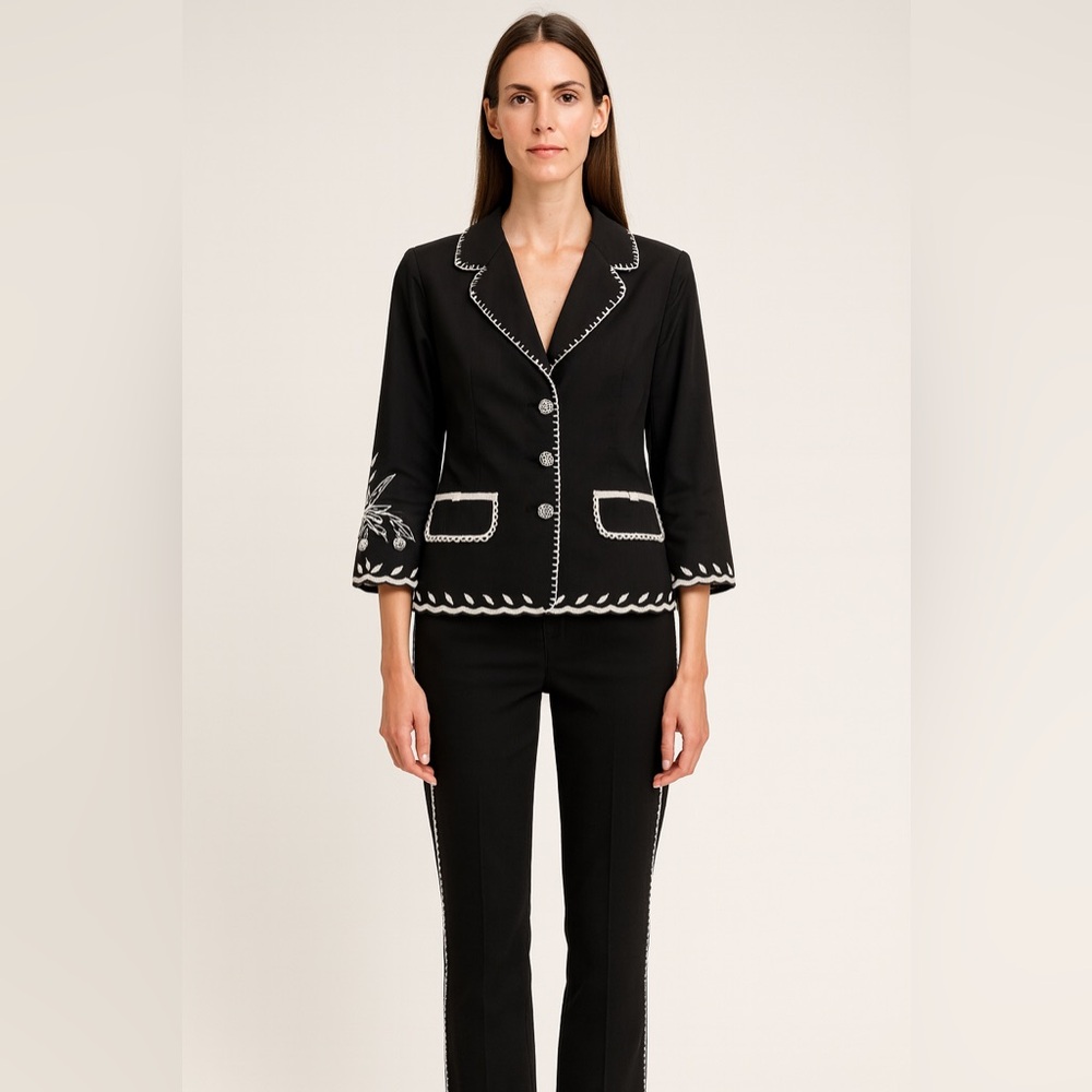 Cynthia Steffe Women’s Black Embroidered Flower Cropped Blazer Jacket Sz 12